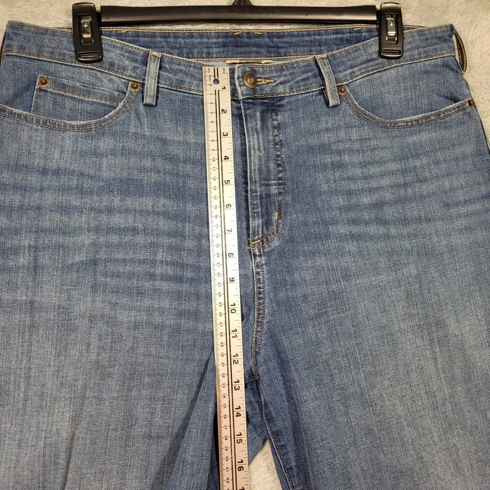 Duluth Trading Cropped Jeans Women 16 Blue Denim Wide Leg Stretch Mid Rise 38x24